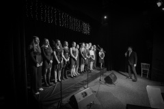 MIC_8570