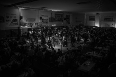 1_MIC_8172