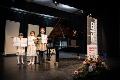 MIC_9692