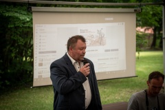 MIC_3039